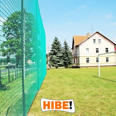 Piłkochwyt 5m wysokości   Siatka oczko 4,5x4,5cm   Grubość siatki 4mm