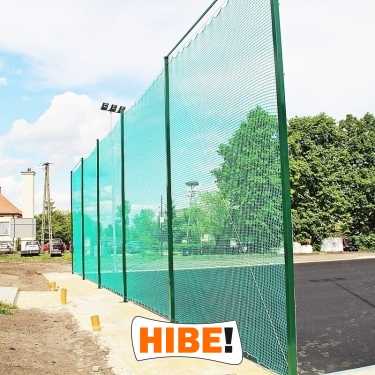 Piłkochwyt 6m wysokości   Siatka oczko 8x8cm   Grubość siatki 6mm